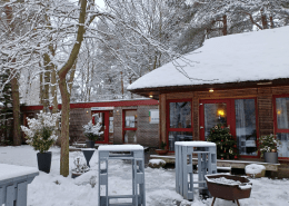 Das Bistro der Stralsunder Werkstätten im verschneiten Zustand.